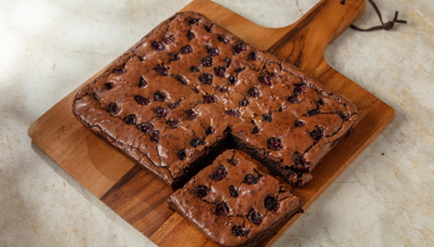 Vişneli Brownie - Vişneli Brownie Nasıl Yapılır? Arda'nın Ramazan Mutfağı