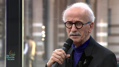 Sami Özer'den İlahi dinletisi