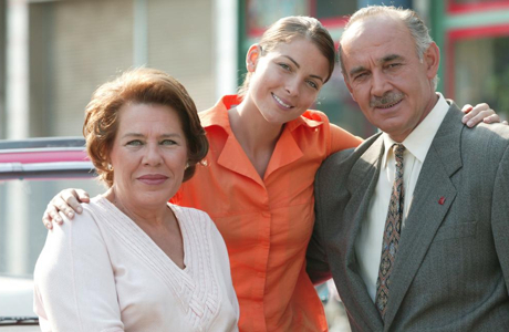 Çemberimde Gül Oya 5. Bölüm