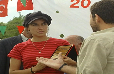 Gülbeyaz İlk Bölüm