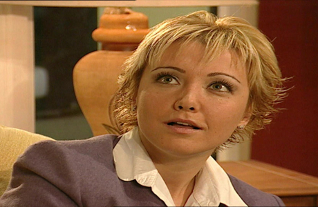 Evdeki Yabancı 13. Bölüm