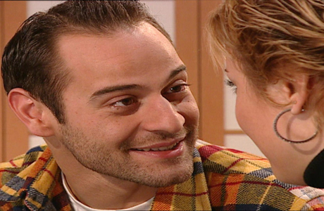 Evdeki Yabancı 17. Bölüm