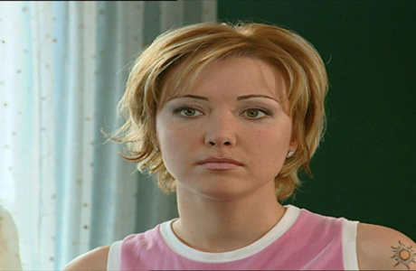 Evdeki Yabancı 39. Bölüm