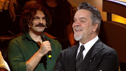 Tanınmamak için saçlarını kestirmiş!