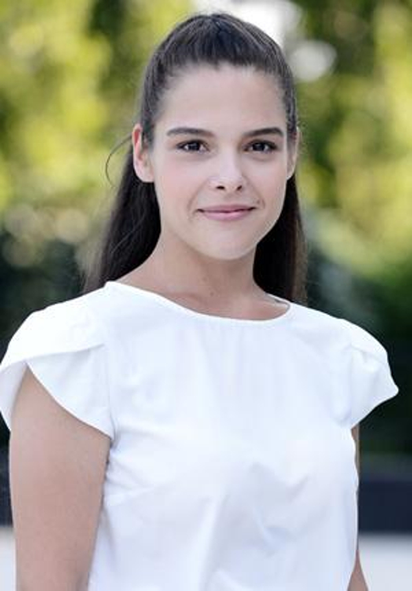 İlknur Şaşmazer