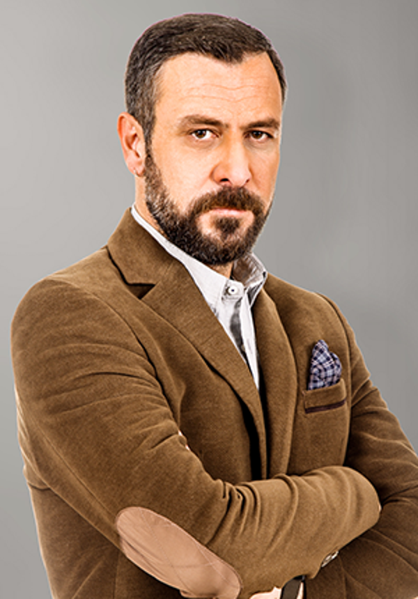 Nejat İşler