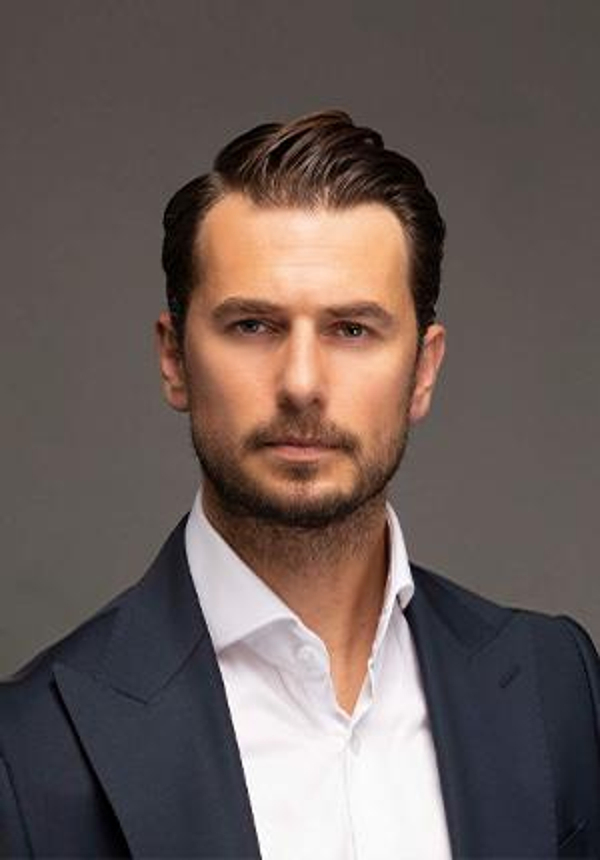 Hakan Dinçkol