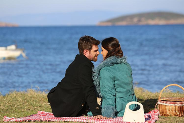 Üç Kız Kardeş 29. Bölüm Özeti