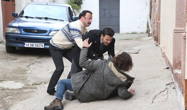 Üç Kız Kardeş 76. Bölüm Özeti 