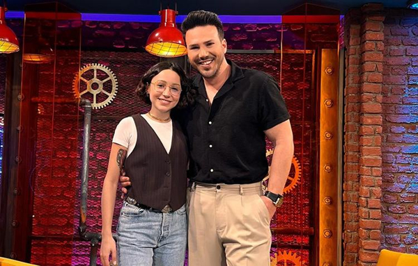 Zeynep Bastık Dream Extra’da! 
