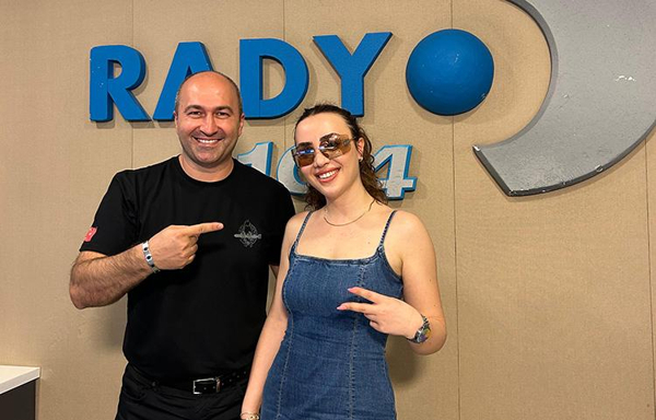 Rabia Tunçbilek'ten sürpriz düetler!