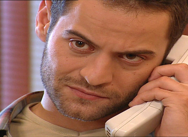 Evdeki Yabancı 7. Bölüm