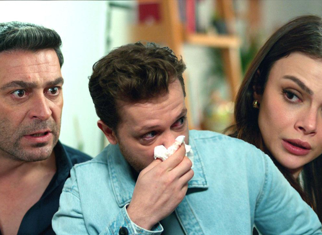 Cihan, Engin'e kafa attı!