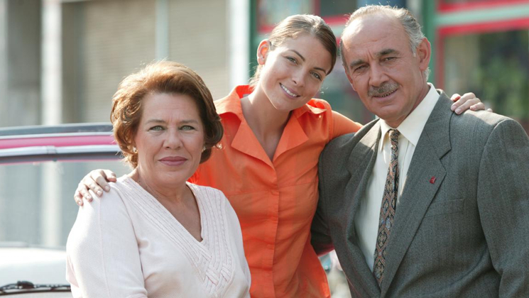 Çemberimde Gül Oya 5. Bölüm