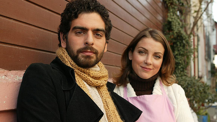 Çemberimde Gül Oya 35. Bölüm