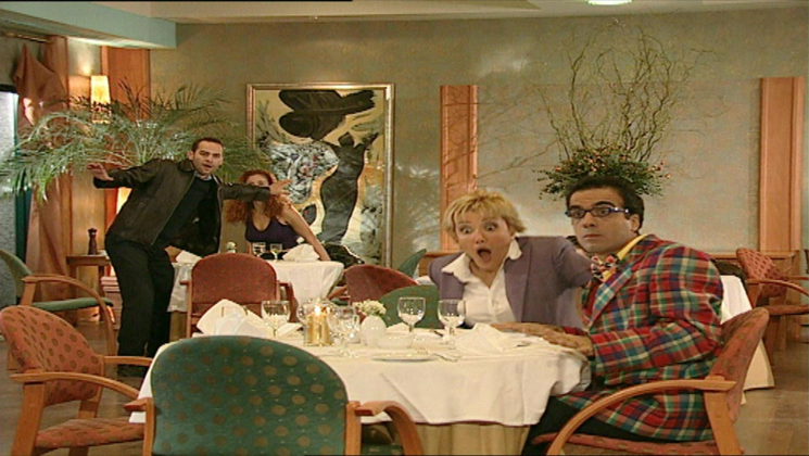 Evdeki Yabancı 11. Bölüm