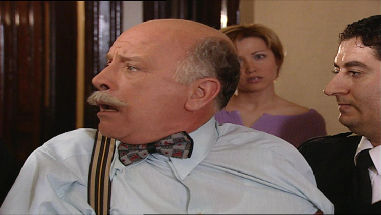 Evdeki Yabancı 28. Bölüm