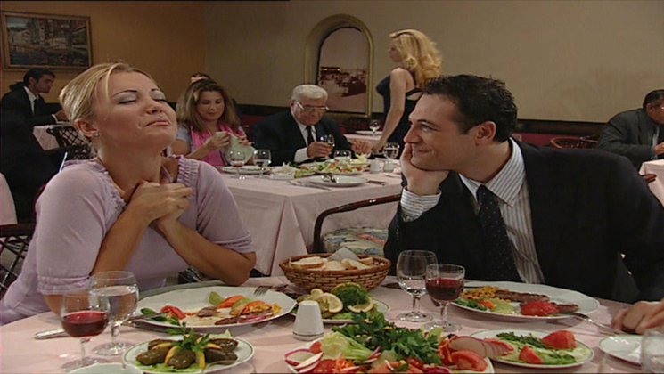 Evdeki Yabancı 42. Bölüm