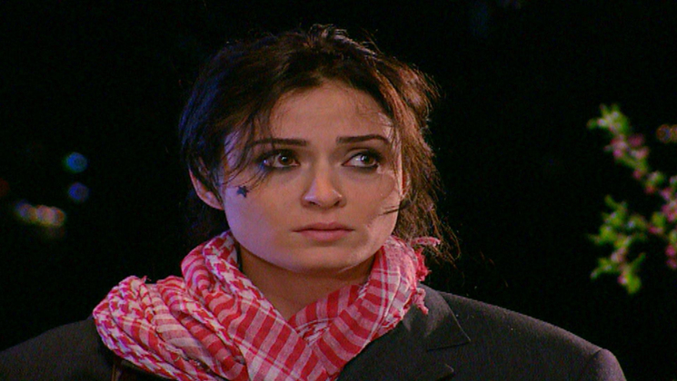 Sil Baştan İlk Bölüm