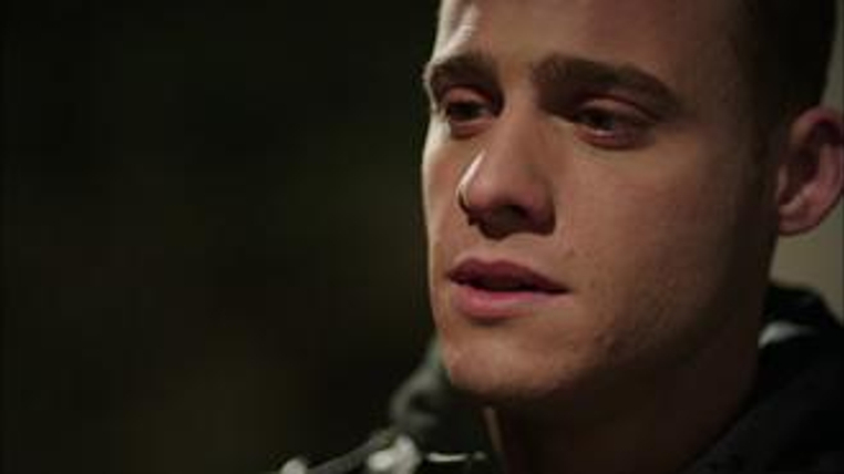 Kerem, Zeynepe ilan-ı aşk ediyor