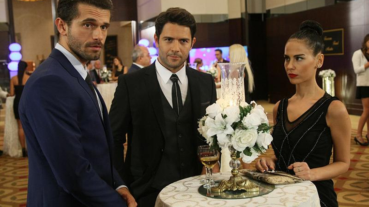 Güllerin Savaşı 56. Bölüm Fotoğrafları!