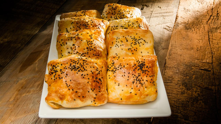 Arda'nın Ramazan Mutfağı - Talaş Böreği Tarifi - Talaş Böreği Nasıl Yapılır?