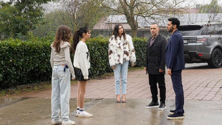 Güller ve Günahlar 9. Bölüm Fotoğrafları