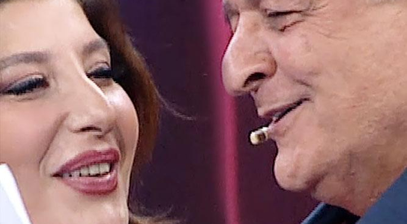 Yılmaz Vural'dan "Yanarım"