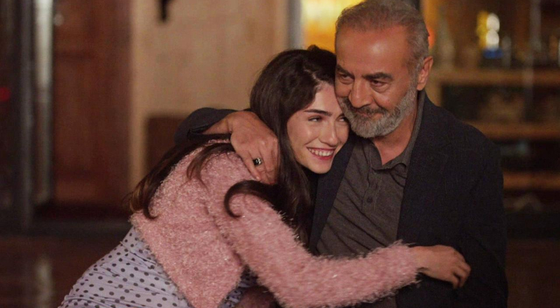 "İnci Taneleri"nde muhteşem sesiyle Ebru Gündeş sürprizi!