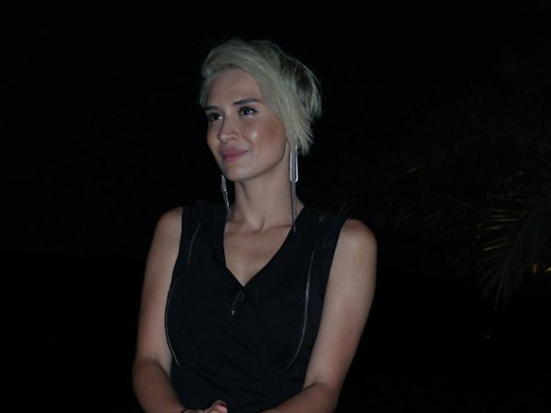 128.jpg