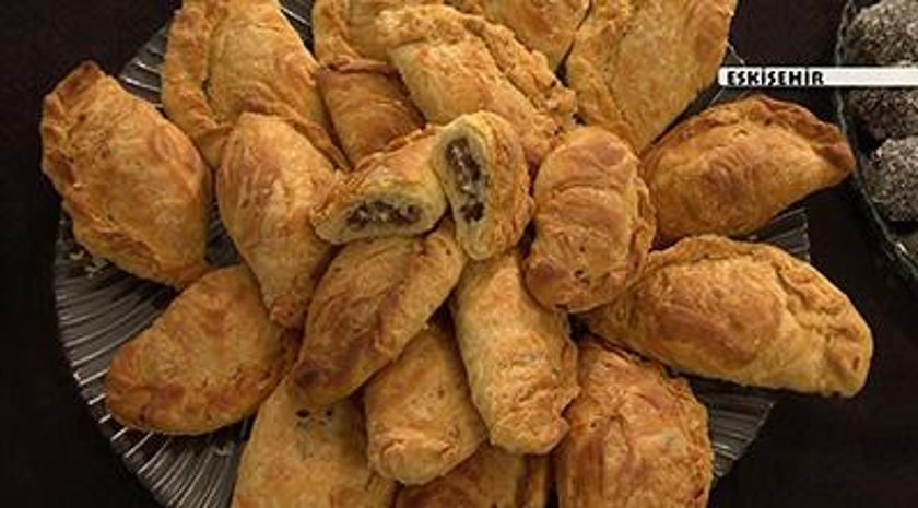 Kavurma Börek Tarifi