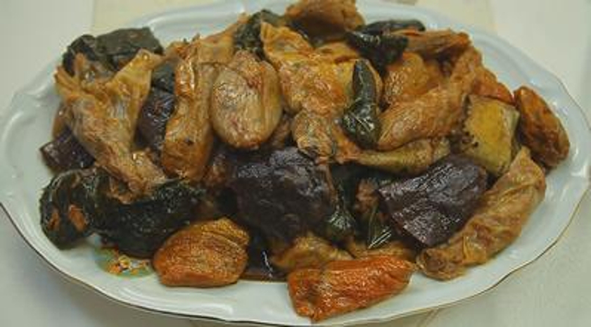 Zeytinyağlı Sumaklı Karışık Dolma tarifi