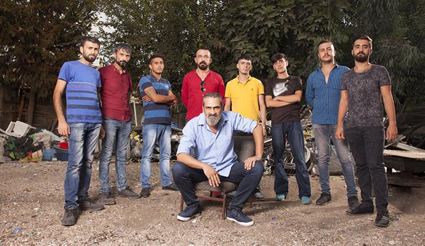 Fenomen İnternet Dizisi "Sıfır Bir" Artık Sadece BluTV’de!