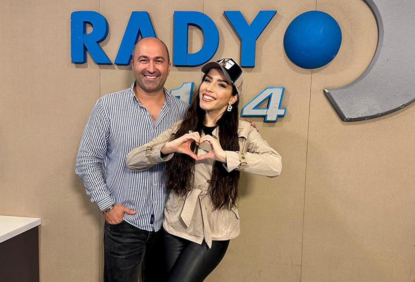 Burcu Güneş'ten Radyo D'ye özel açıklamalar!