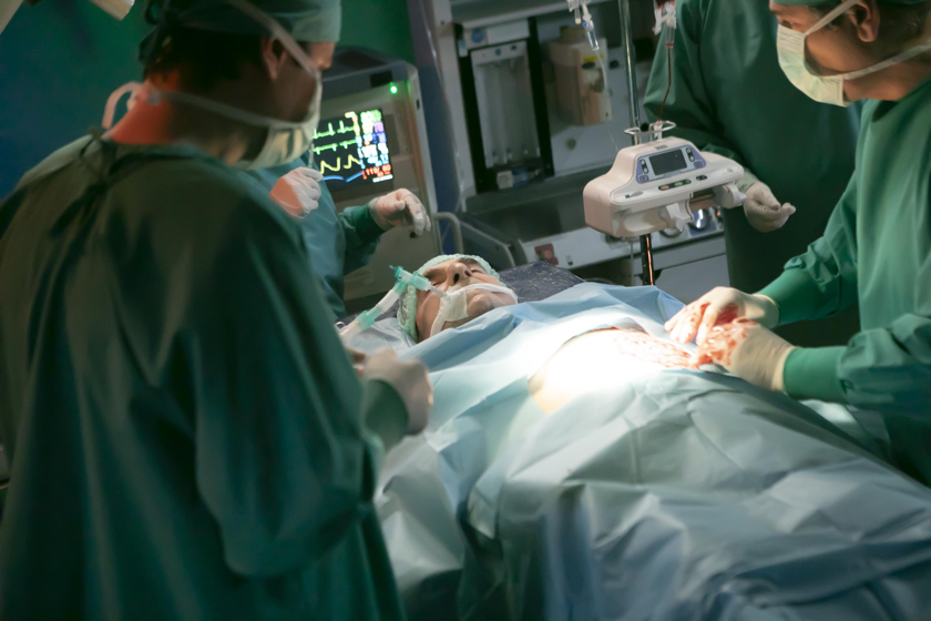 Arka Sokaklar'da nefes kesen gerilim!