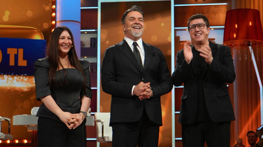 Beyaz'la Joker'de komedi gecesi!