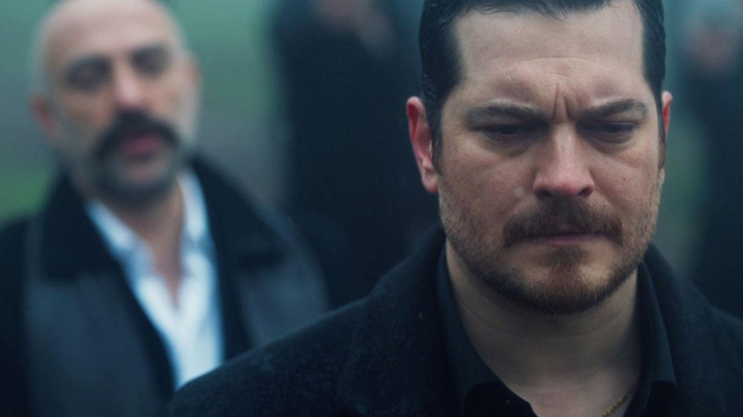 "Ölüm sırası sende Eşref!"