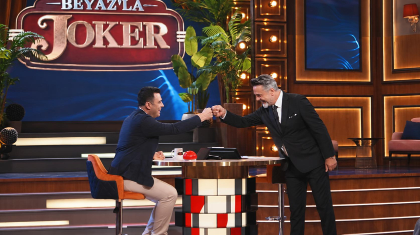 Beyaz'la Joker kendi gününde!