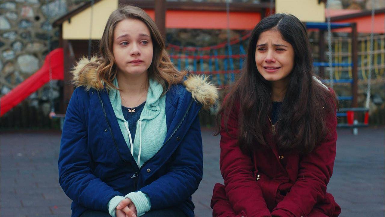 Cihan, Elif’e hastalığını söylüyor!