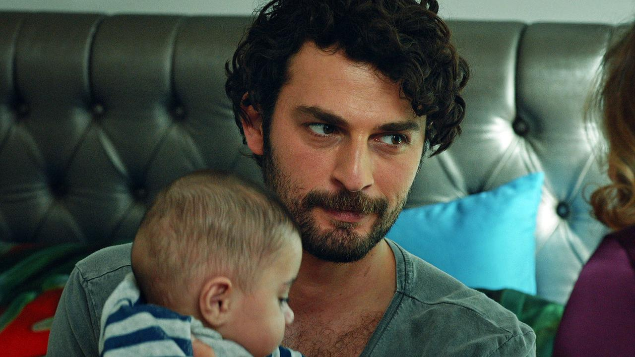 Bir de senin yokluğuna alışamam! – Özel Klipler – Hayat Şarkısı